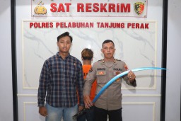 Polres Tanjung Perak Amankan Pemuda Ketua Gangster Durian Runtuh 23 Kedapatan Membawa Senjata Tajam