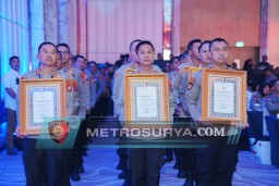 Penghargaan Pelayanan Prima Kategori A Versi PEKPPP Nasional Kembali Diraih Polres Bojonegoro