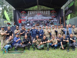 JALIN SILATURAHMI DAN PERKUAT SOLIDITAS, DANLANAL BANYUWANGI HADIRI ANNIVERSARY ARMY KING BANYUWANGI.