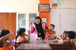 Peringati Hari Anak Nasional, Srikandi PLN Luncurkan Program Pengembangan Pendidikan Sahabat Anak