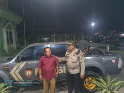 Jelang Subuh, Kapolsek Klangenan Giatkan Patroli Sambang Warga