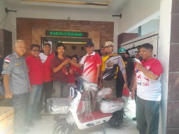 Jalan Sehat Meriahkan HUT RI ke-79 di Desa Karangtengah Kecamatan Karangsembung, Hadiah Utama Sepeda Listrik