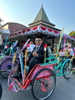 Guru Madrasah Ibtidaiyah Resmi Dilantik Menjadi Anggota DPRD Jombang