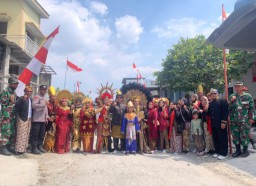 Karnaval Meriah di Desa Kuripan: Peringatan HUT RI ke-79 Penuh Warna dan Semangat Kebangsaan