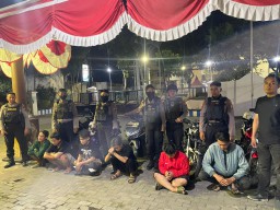 Tim Raimas Polres Tanjung Perak Bubarkan Balap Liar di Kedung Cowek, 6 Remaja Diamankan