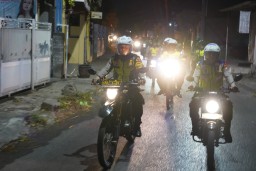 Sinegitas Bersama Kodim 0815 Polres Mojokerto Kota Patroli Jaga Kamtibmas Tahapan Pilkada 2024