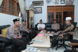 Kapolres Lamongan Silaturahmi ke Pondok Pesantren Sunan Drajat Paciran