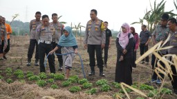 Kapolres Cirebon Kota Galang Dukungan Petani untuk Program Ketahanan Pangan di Mundu
