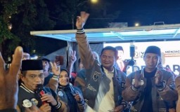 Unggul di Hasil Quick Count, Yes-Dirham Deklarasikan Kemenangan Pilkada Lamongan 2024