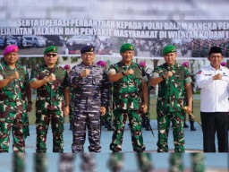 CIPTAKAN RASA AMAN DAN NYAMAN, DANLANTAMAL IV HADIRI APEL GELAR PASUKAN PENGAMANAN NATAL 2024 DAN TAHUN BARU 2025