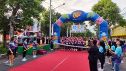 PJ Bupati Jombang Berangkatkan Peserta Oxy Fun 2025