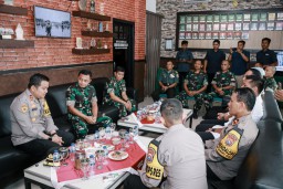 Kapolres Jombang Silaturahmi ke Dandim 0814 Jombang untuk Perkuat Sinergitas