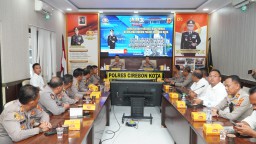 Polres Cirebon Kota Gelar Anev Kamtibmas Minggu ke-4 Januari 2025, Kapolres Tekankan Kedekatan dengan Masyarakat