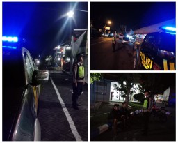 Guna Daya Cegah: Polsek Ngimbang Gelar Patroli Blue Light Tangkal 3C