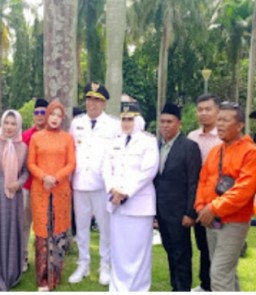 Mas Rio dan Mbak Ulfi Resmi dilantik jadi Bupati Dan Wakil Bupati Situbondo