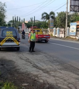 Giat Commanderwish Pagi Cegah Lakalantas Di Wil. Di Kecamatan Ngimbang