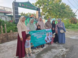 Berbagi Takjil Gratis di Bulan Suci Ramadan, YPPI 1945 Babat "Edukasi Siswa lewat Aksi Sosial."
