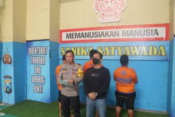 Polres Pelabuhan Tanjung Perak Tangkap Tiga Pelaku Penusukan di Jl. Jakarta Surabaya, Satu Pelaku DPO.