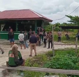 Karyawan dan Warga Tiga Desa Tolak Keberadaan Kurator dan PT AEL di Wilayah PT SMJL