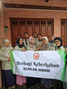 DPC RIS Kabupaten Rembang Gelar Bagi Takjil dan Buka Bersama di Bulan Ramadan