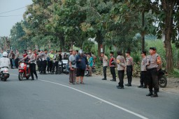 Tim gabungan Polres Jombang Gelar Razia Balap Liar, Amankan Puluhan Sepeda Motor