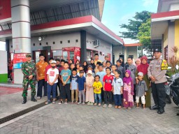 SPBU 54.614.29 Sumobito Berbagi Kebahagiaan dengan Anak Yatim Piatu di Bulan Ramadhan