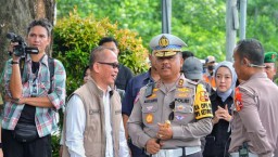 Kakorlantas Dampingi Kapolri Pantau Udara, Tinjau Pos Km 57 hingga Pelabuhan Merak