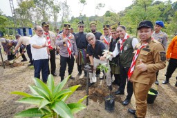 Kapolri Tekankan Pentingnya Edukasi Cegah Karhutla sejak dini saat buka Jambore Karhutla  