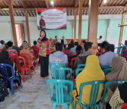 Warga Sampaikan Aspirasi Dalam Reses II, Mbak Ella Janji Akan Mendorong Dan Memperjuangkan