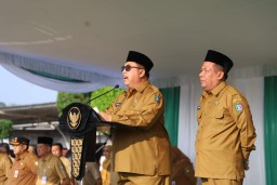 Bupati Jombang Pimpin Apel Kerja Setelah Cuty Bersama Sekaligus Halal Bihalal