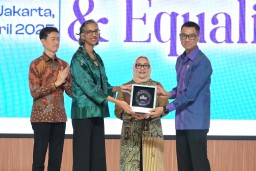 Momen Hari Buruh, Menteri PPPA Buka PLN Gender Summit 2025