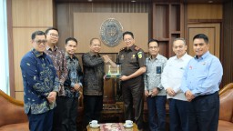 Semangat Hari Lahir Pancasila, PT PLN (Persero) Group Jatim Lakukan Audiensi dengan Kejaksaan Tinggi Jawa Timur