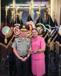 Brigjen Pol. Dr. Farman Resmi Dilantik sebagai Penyuluh Hukum Utama TK II di Divisi Hukum Polri