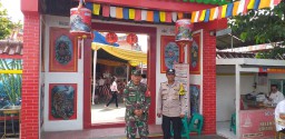 Personil Polsek Lemah wungkuk Monitoring Perayaan Hari Raya Waisak di Wilayah Binaan