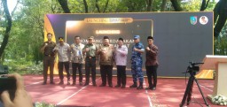 Listrik PLN Kini Terangi Pulau Gili Raja 12 Jam, Bupati Sumenep Berikan Apresiasi