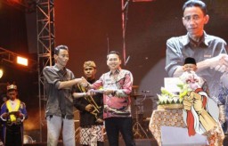 Hari Ulang Tahun SMA Negeri 2 Jombang Gelar Persada Blast 2025