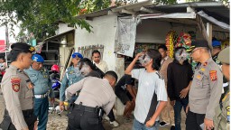 Operasi Gabungan TNI-Polri, Polres Cirebon Kota Amankan 24 Pelaku Premanisme