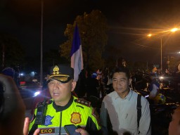 Polres Cirebon Kota Kawal Euforia Kemenangan Persib, Pastikan Konvoi Bobotoh Berjalan Aman dan Tertib