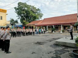 Polres Cirebon Kota Gelar Apel Pengamanan Peringatan Kenaikan Isa Almasih 2025