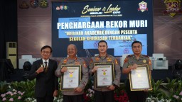 Seminar 'Polisi dan Masyarakat' Sespimma Lemdiklat Polri Angkatan 73 Raih Rekor MURI