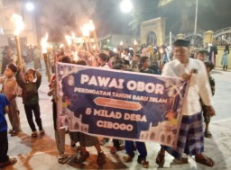 Semarak Pawai Obor Peringatan 1 Muharram 1447 H di Desa Cibogo Kecamatan Waled Kabupaten Cirebon