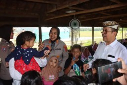 Polresta Cirebon Gelar Trauma Healing bagi Keluarga Korban Longsor Tambang Gunung Kuda