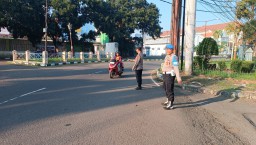 Polsek Kawasan Pelabuhan Cirebon Laksanakan Gatur Pagi, Antisipasi Kepadatan dan Premanisme di Area Strategis