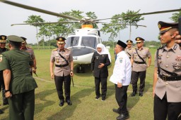 Wabup Jombang Sambut Kapolri Saat Ziarah ke Makam Gus Dur dalam Rangka HUT Bhayangkara