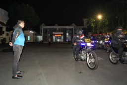 Surabaya Kondusif Malam Minggu Berkat Patroli Tim Jogoboyo 97 Polrestabes