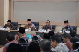 Bupati Jombang Warsubi Dorong Transparansi Desa Dukung Melalui Aplikasi Jaga Desa