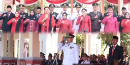 Kapolres Lamongan Hadiri Upacara Peringatan HUT ke-80 Kemerdekaan RI Tahun 2025, Berikut Pesannya