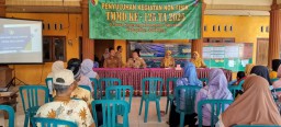 Dinas Bapenda Kabupaten Jombang Sosialisasikan Pajak Daerah di Desa Kromong