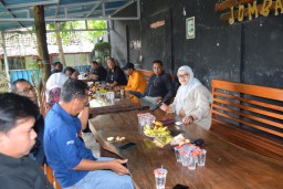 ADM Perhutani Jombang Gelar Ngopi Bareng Media, Pererat Sinergi dan Transparansi Informasi