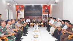 Kapolda Jabar Silaturahmi dengan Forkopimda Kota Cirebon, Tokoh Agama dan Tokoh Masyarakat